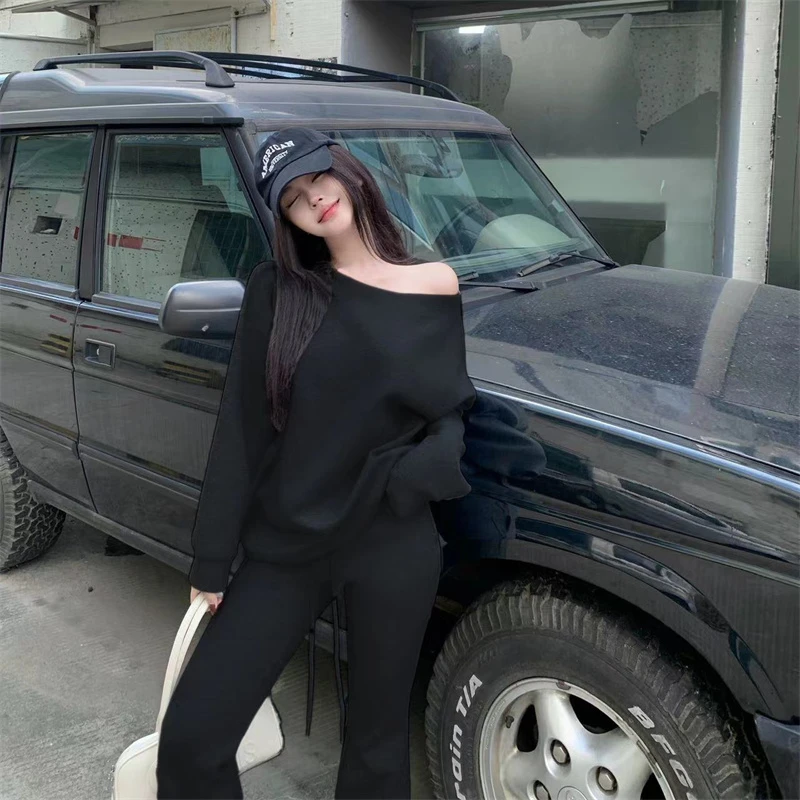 ~设计感百搭小众一字肩斜肩卫衣上衣微喇系带显瘦休闲裤套装