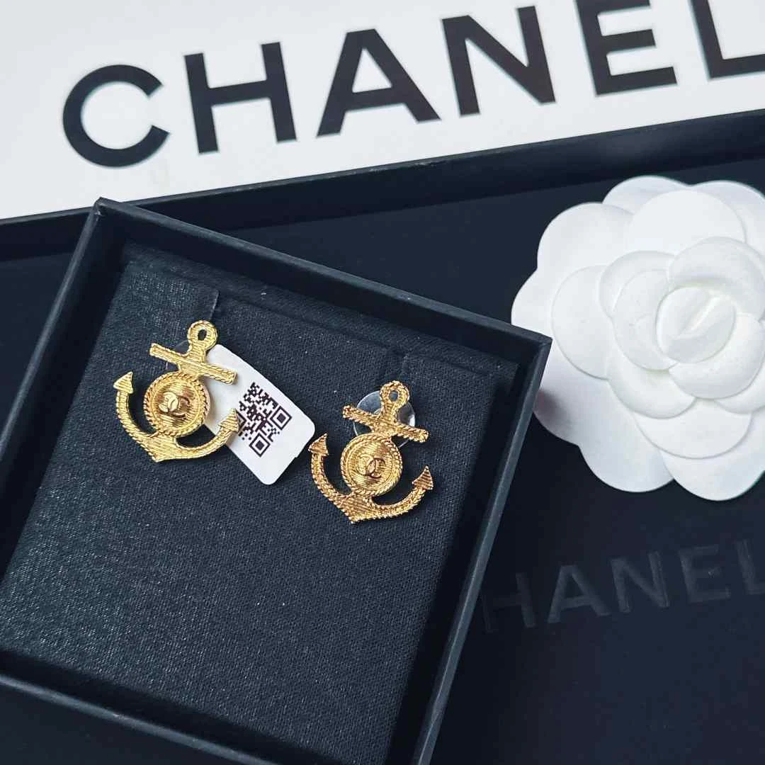 95新 Chanel/香奈儿 柚礼中古/香奈儿素金船锚耳钉LZ407627