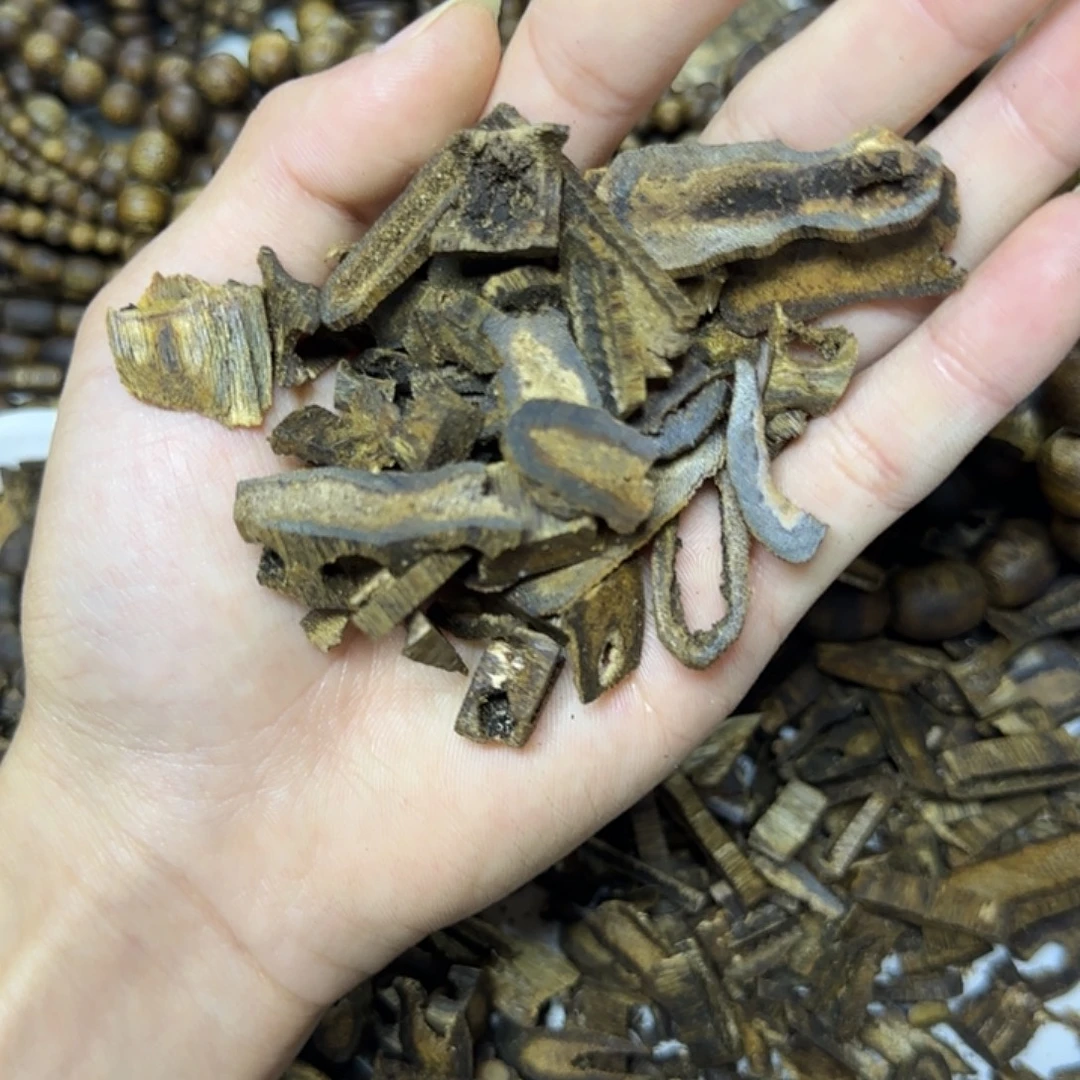 沉香沉香碎屑沉香碎料