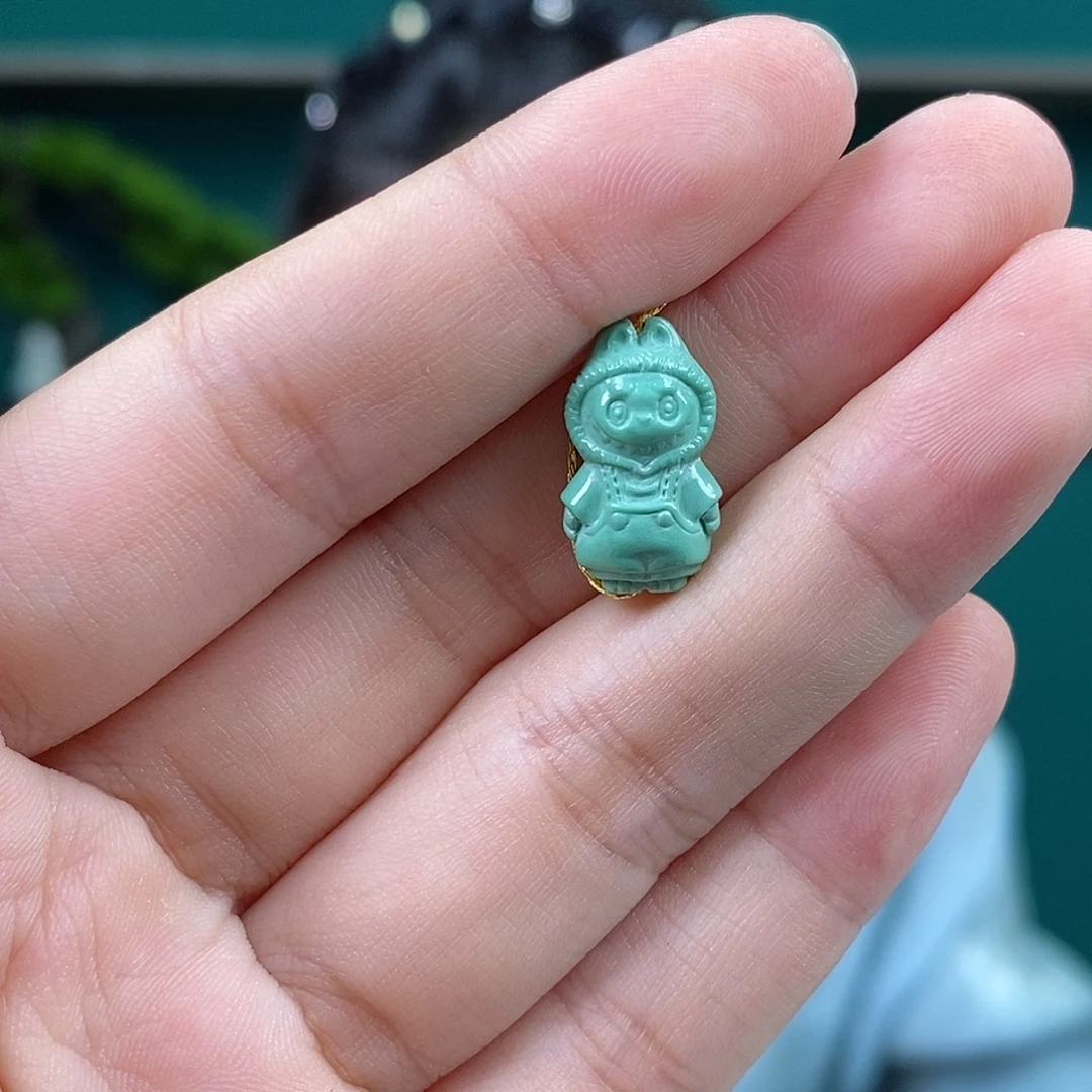 未镶嵌绿松石珠宝奇石