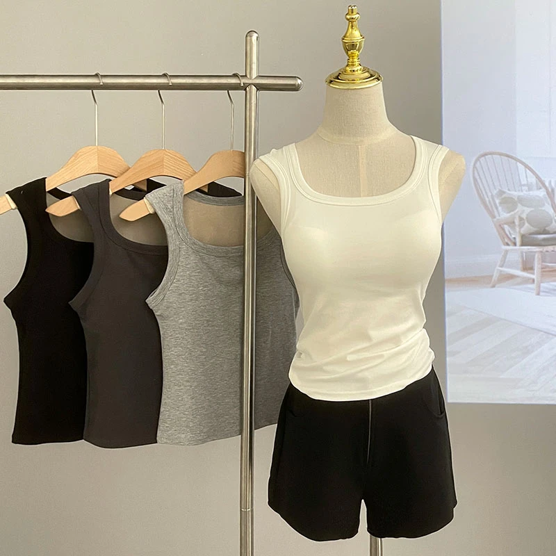 罩杯一体百搭吊带背心