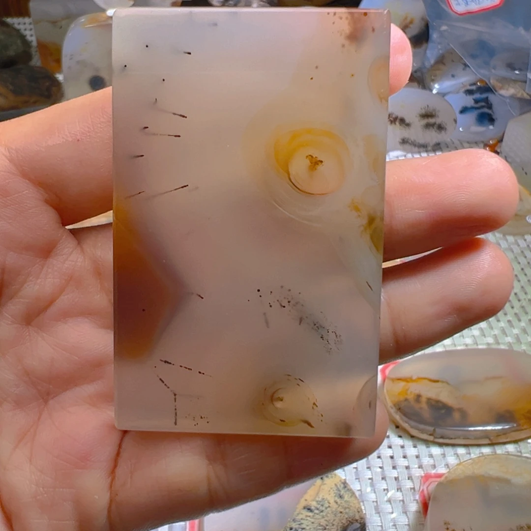 玛瑙/玉髓未镶嵌颈饰