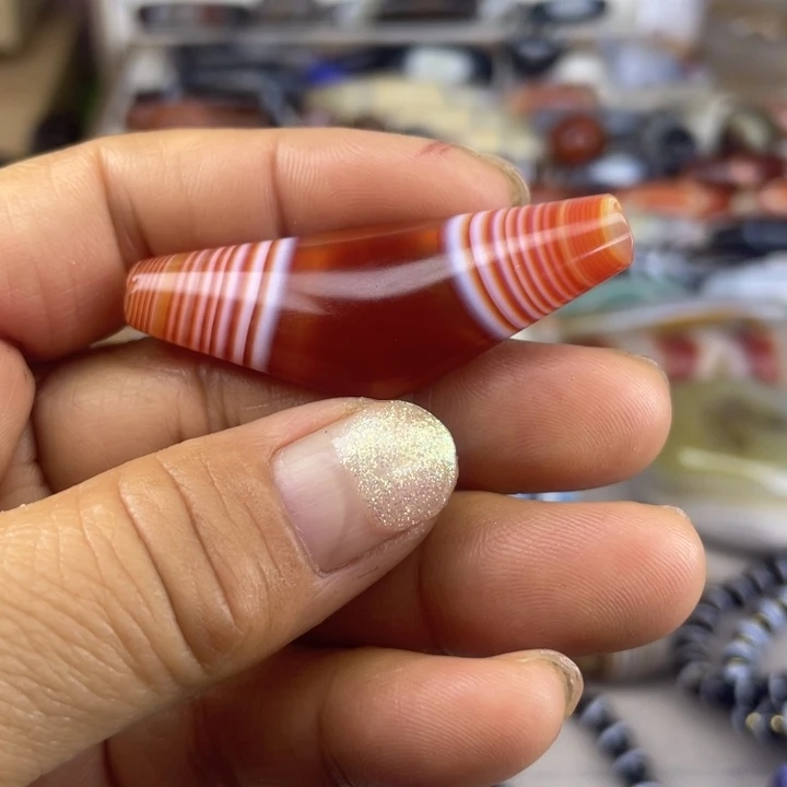 杰***少玛瑙/玉髓散珠用户