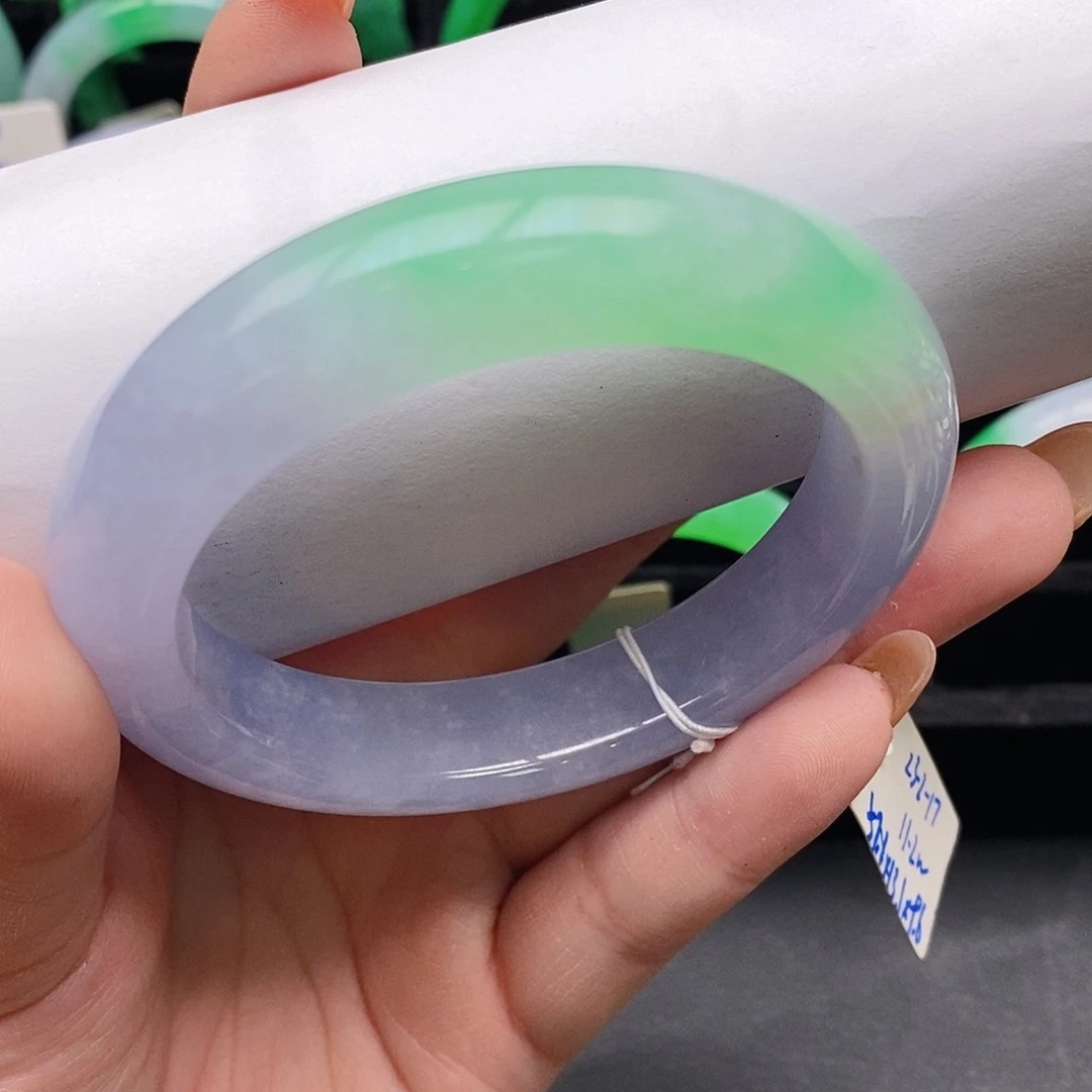 翡翠未镶嵌手镯57