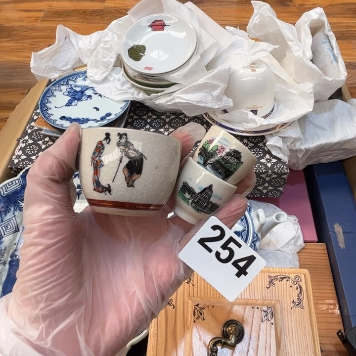 瓷片呀工艺品摆件瓷器摆件正能量