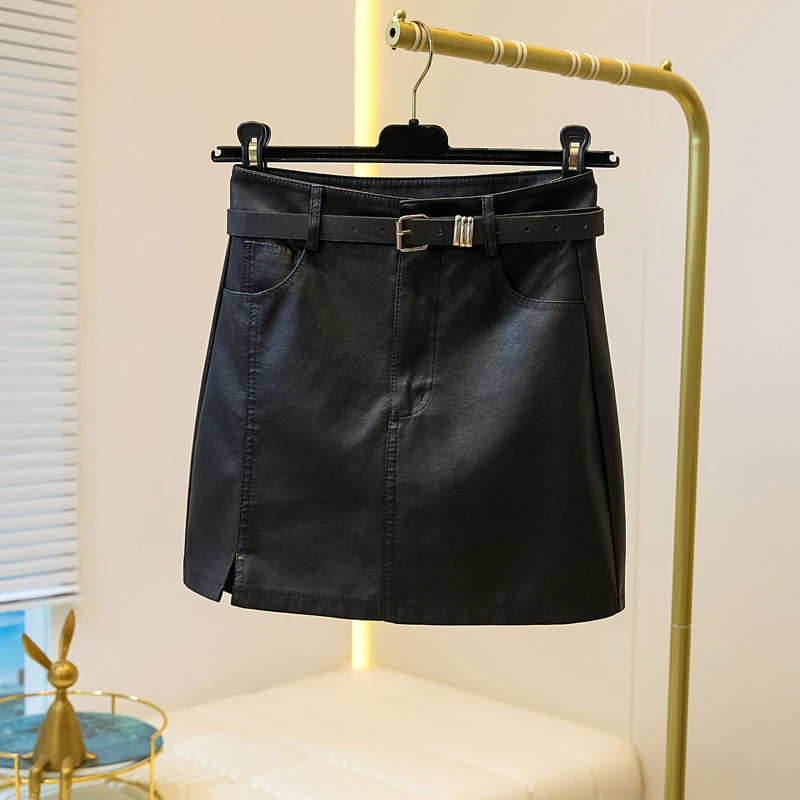 辣妹包臀裙PU皮短裙高腰皮裙女2025新款秋冬裙子设计感a字半身裙