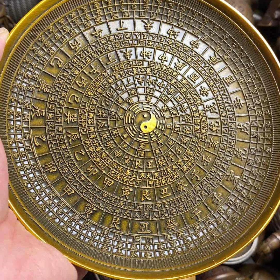 精美铜器做工精良