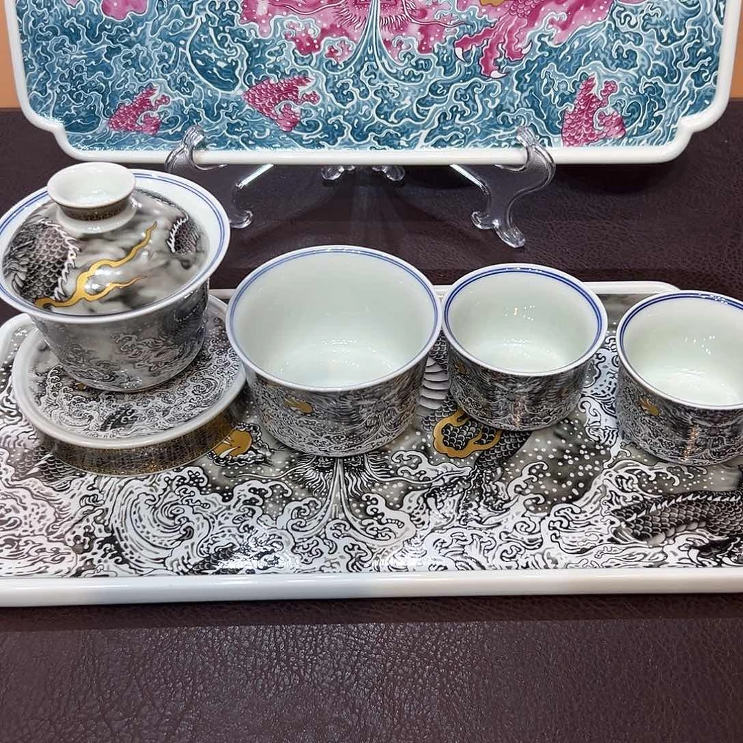 摆件景德镇陶瓷艺术展演厅和艺术展区两