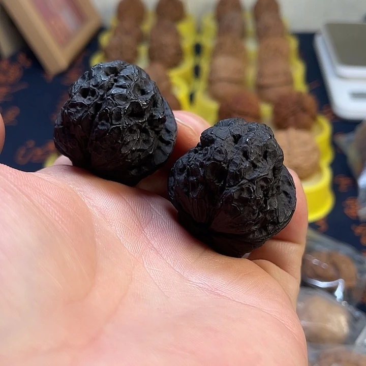 文玩核桃把件2地闷小帝王38