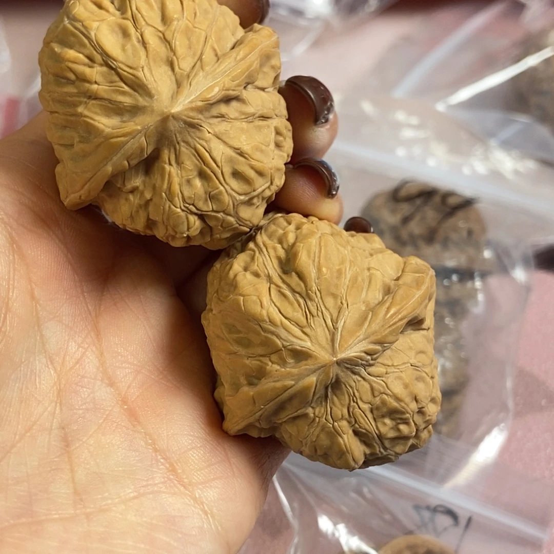 文玩核桃吊坠43南瓜墩300