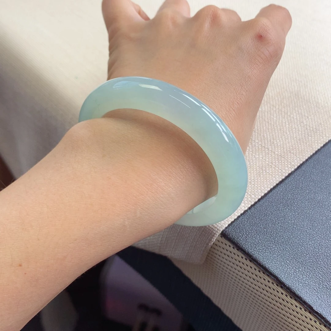 翡翠手镯未镶嵌42号