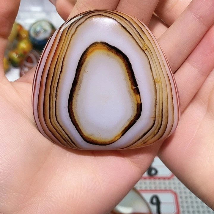 王***超玛瑙/玉髓未镶嵌珠宝奇石