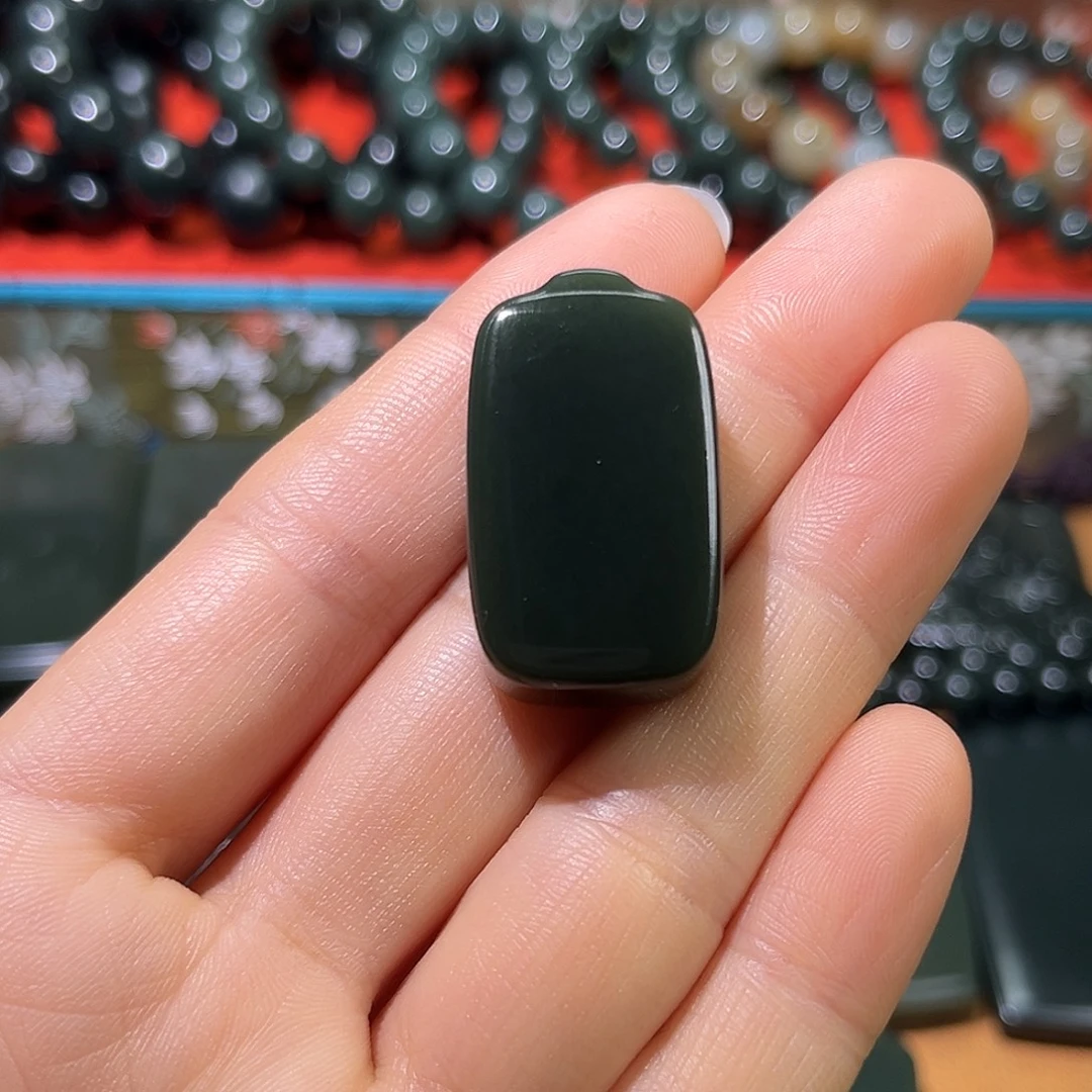 和田玉（青玉）未镶嵌颈饰