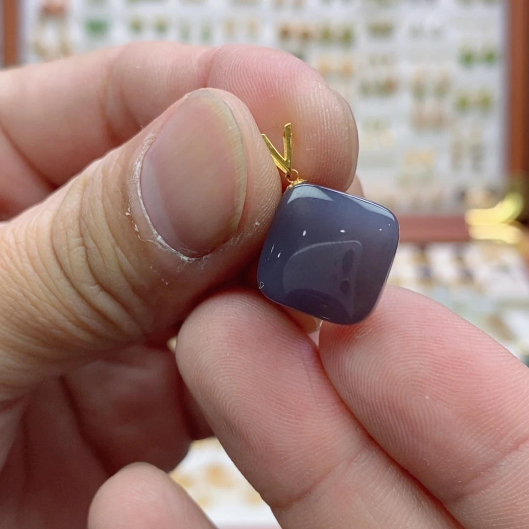 早***.和田玉银S925镶嵌耳饰