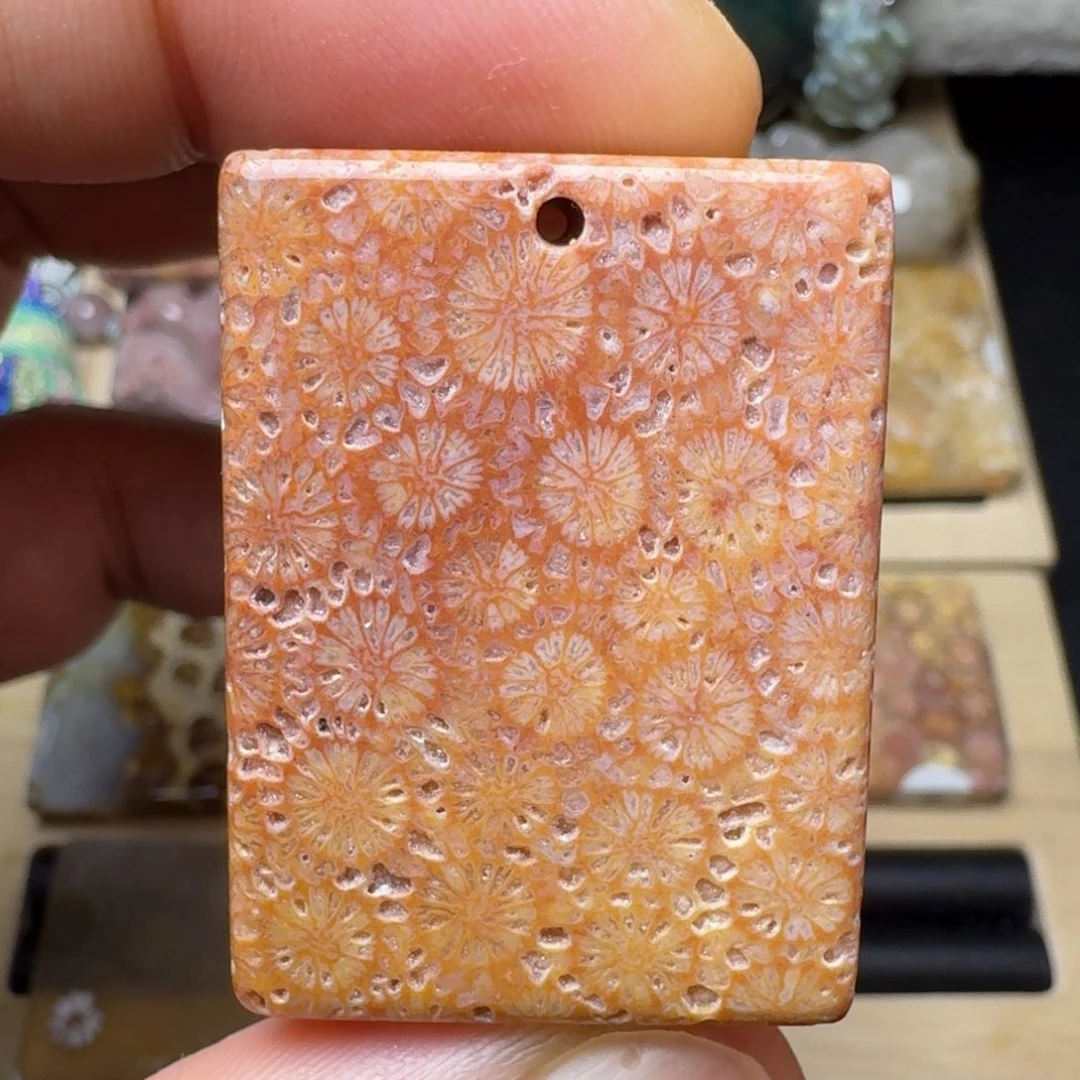 硅化玉未镶嵌纯天然色有机玉石保真色