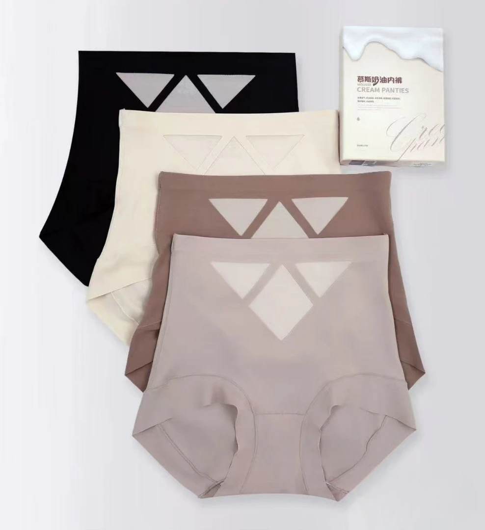 Z.X 慕斯奶油内裤 8002