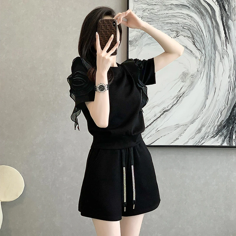 休闲运动套装夏装女小个子穿搭一整套网红2025炸街短袖短裤两件套