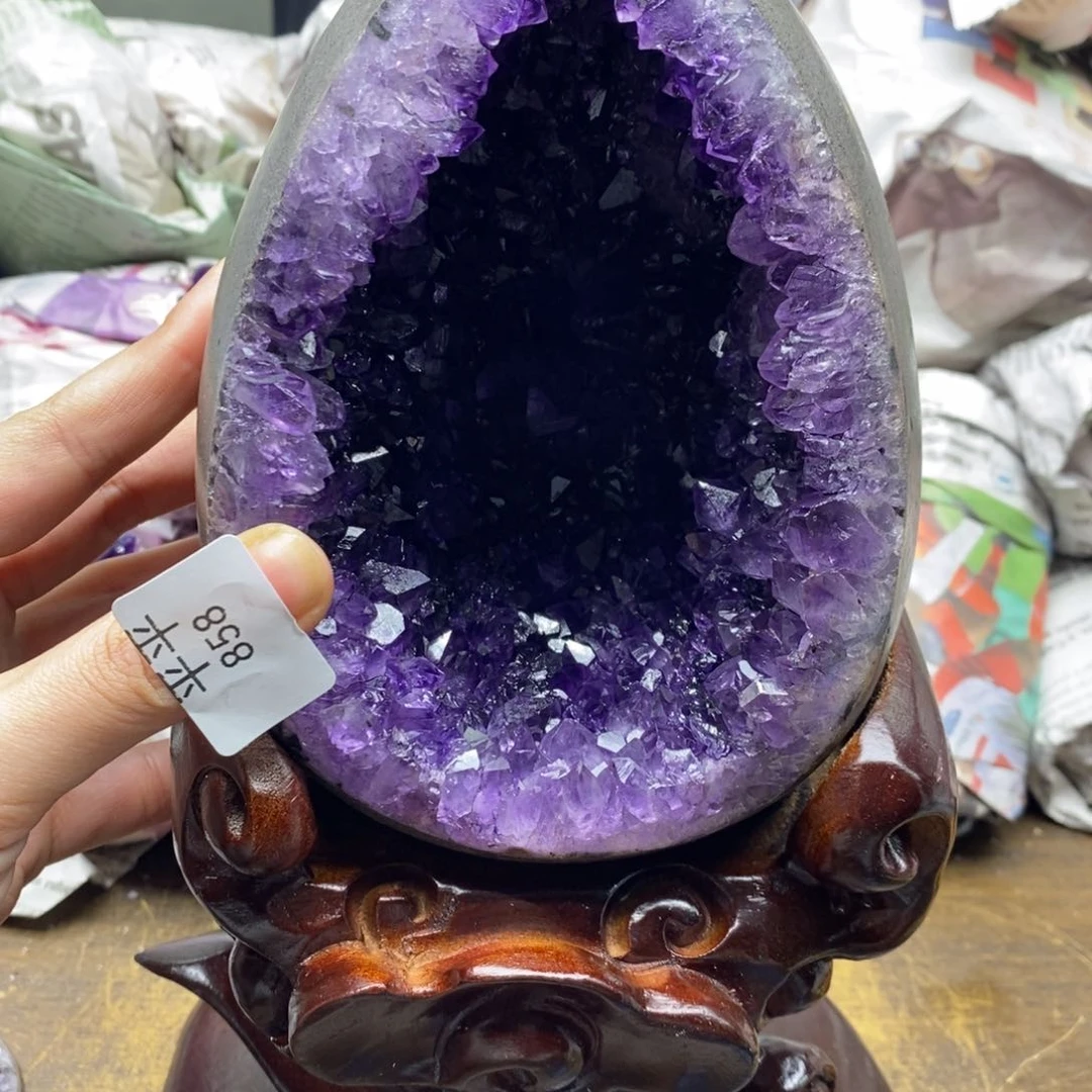 紫晶乌拉圭未镶嵌