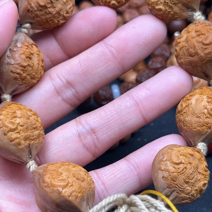 吊坠猴头核桃橄榄