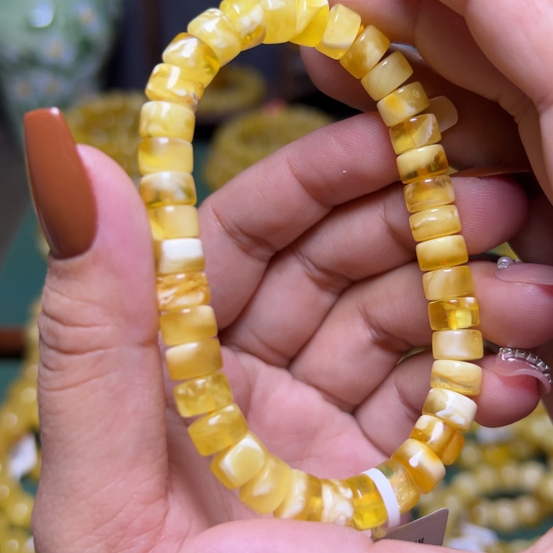 未镶嵌琥珀珠宝奇石