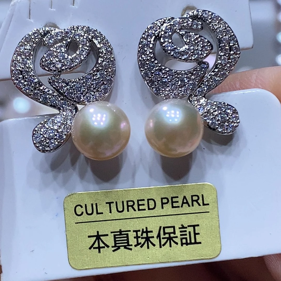 银S925镶嵌淡水珍珠耳钉