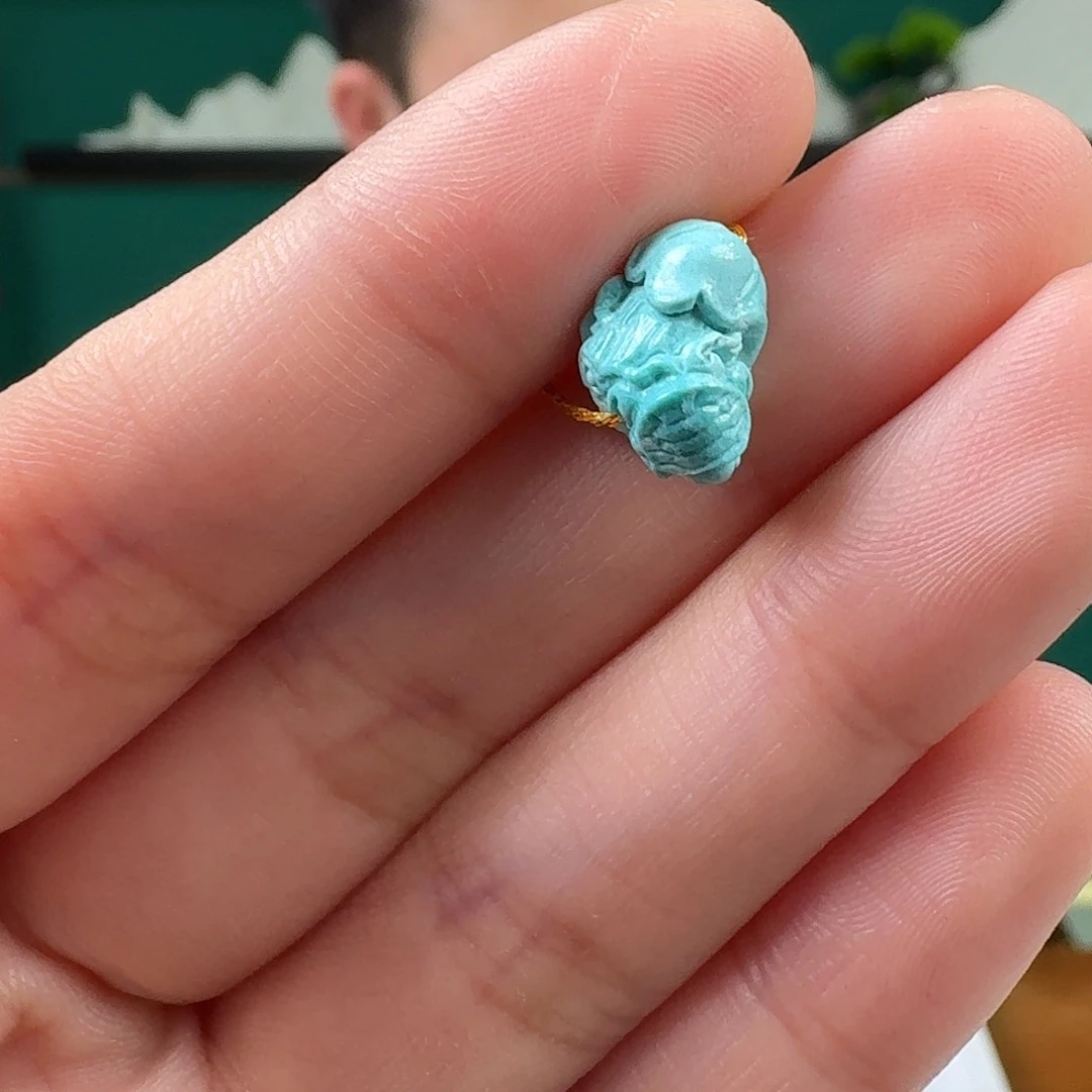 绿松石未镶嵌珠宝奇石