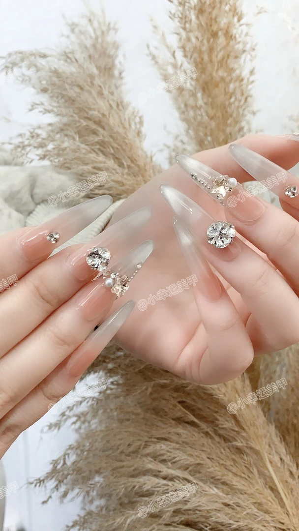 【无底托仿华7颗圆尖成品堆钻】手工钻球美甲钻饰品33切尖底圆爆闪