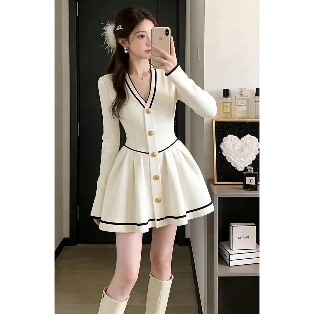 法式富家千金小香风白色连衣裙女秋冬气质名媛高级感内搭针织短裙