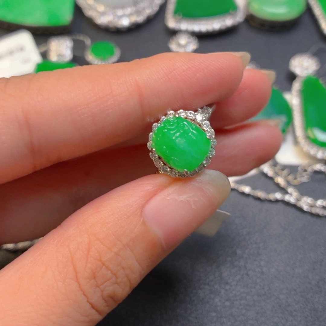 翡翠银S925镶嵌颈饰