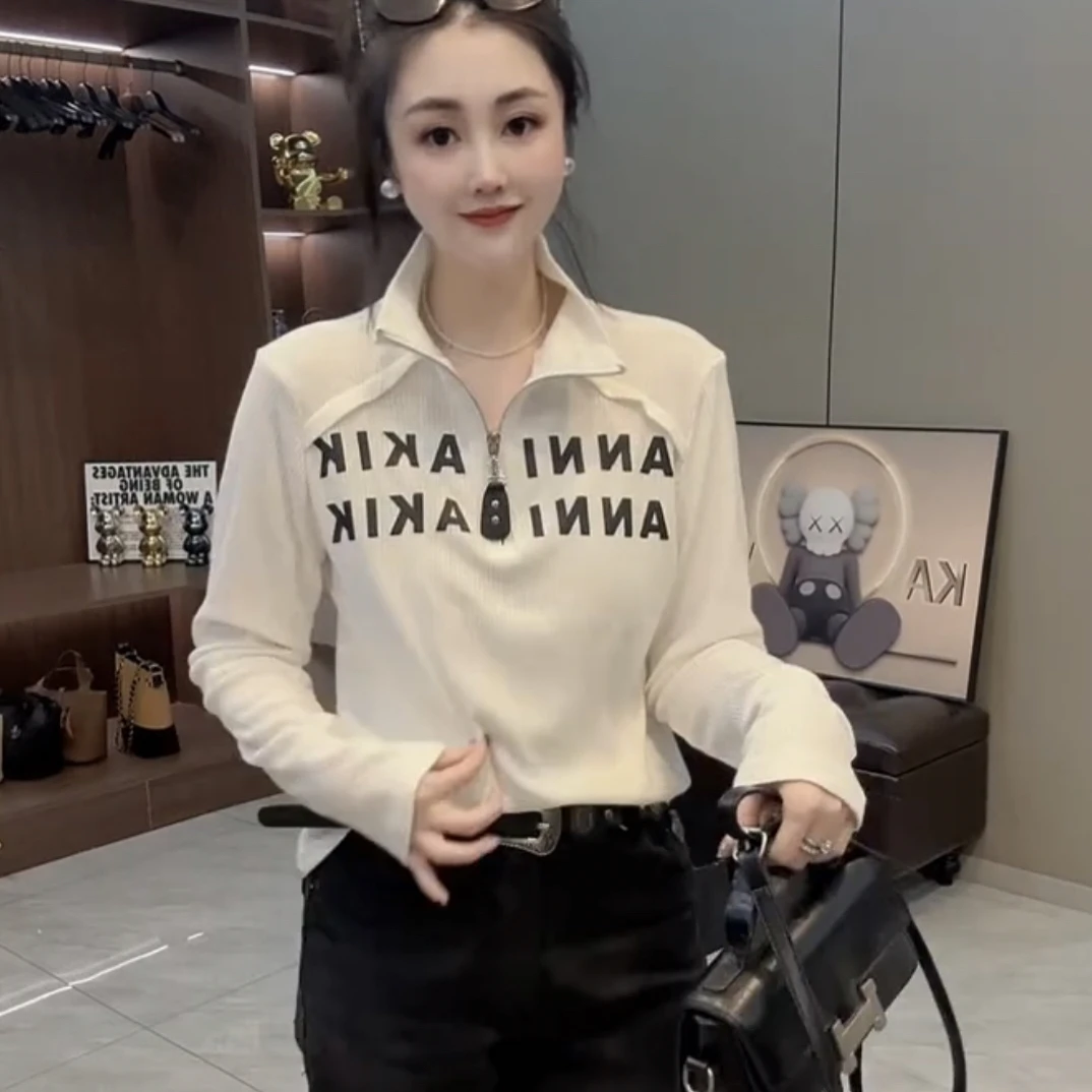 韩版半高领拉链长袖针织衫女2025冬季新修身显瘦款洋气高级感上衣