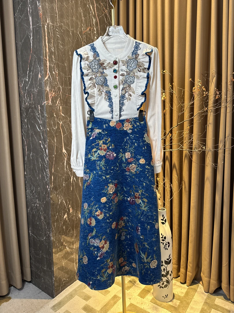 芙娜妮轻奢秋冬新款法式优雅气质套装复古显瘦名媛女装F2510205