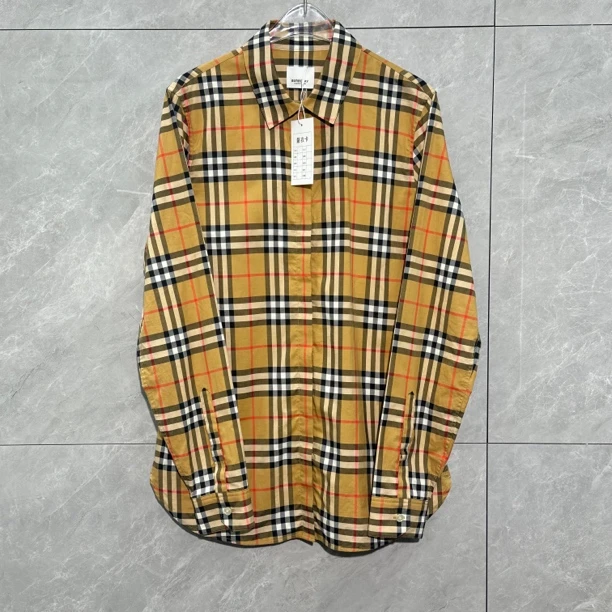 99新 BURBERRY/博柏利 M码 新款 格纹衬衫 0136