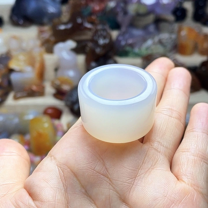 骄***火玛瑙/玉髓未镶嵌饰品