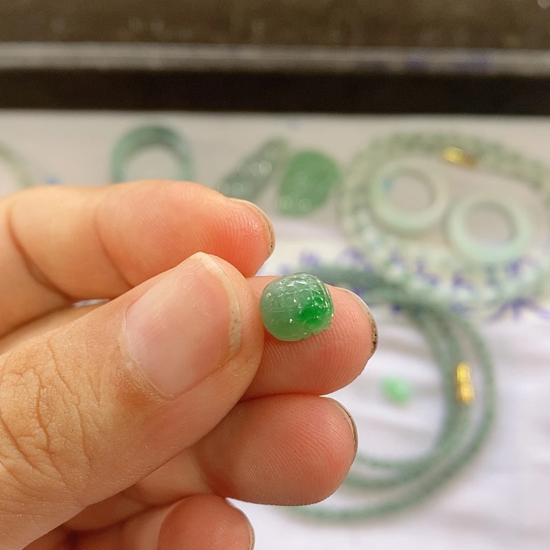 定制翡翠未镶嵌定制翡翠
