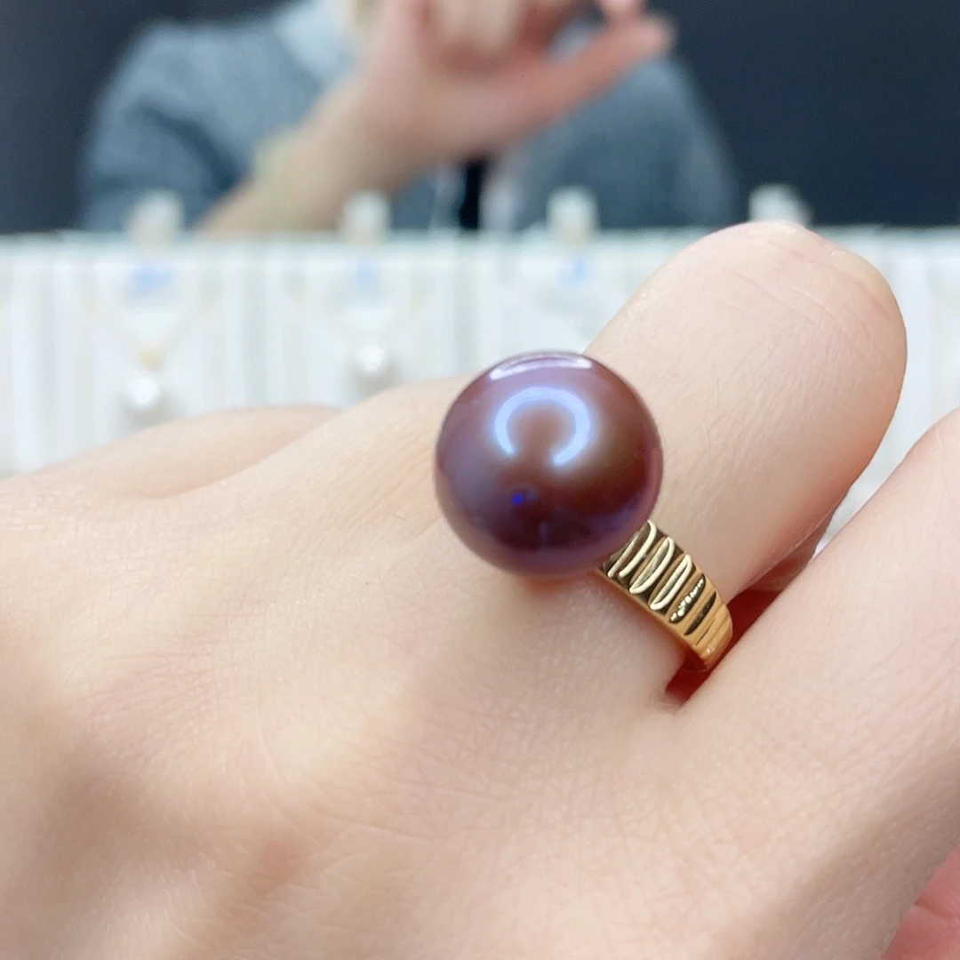 淡水珍珠吊坠(赠链)未镶嵌