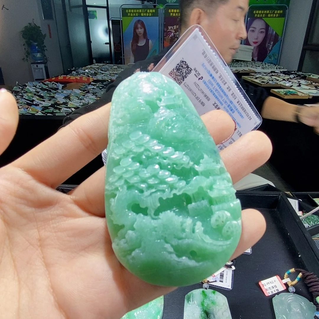 颈饰未镶嵌翡翠翡翠