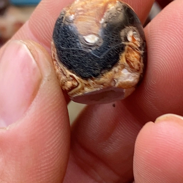 未镶嵌珠子的玛瑙/玉髓