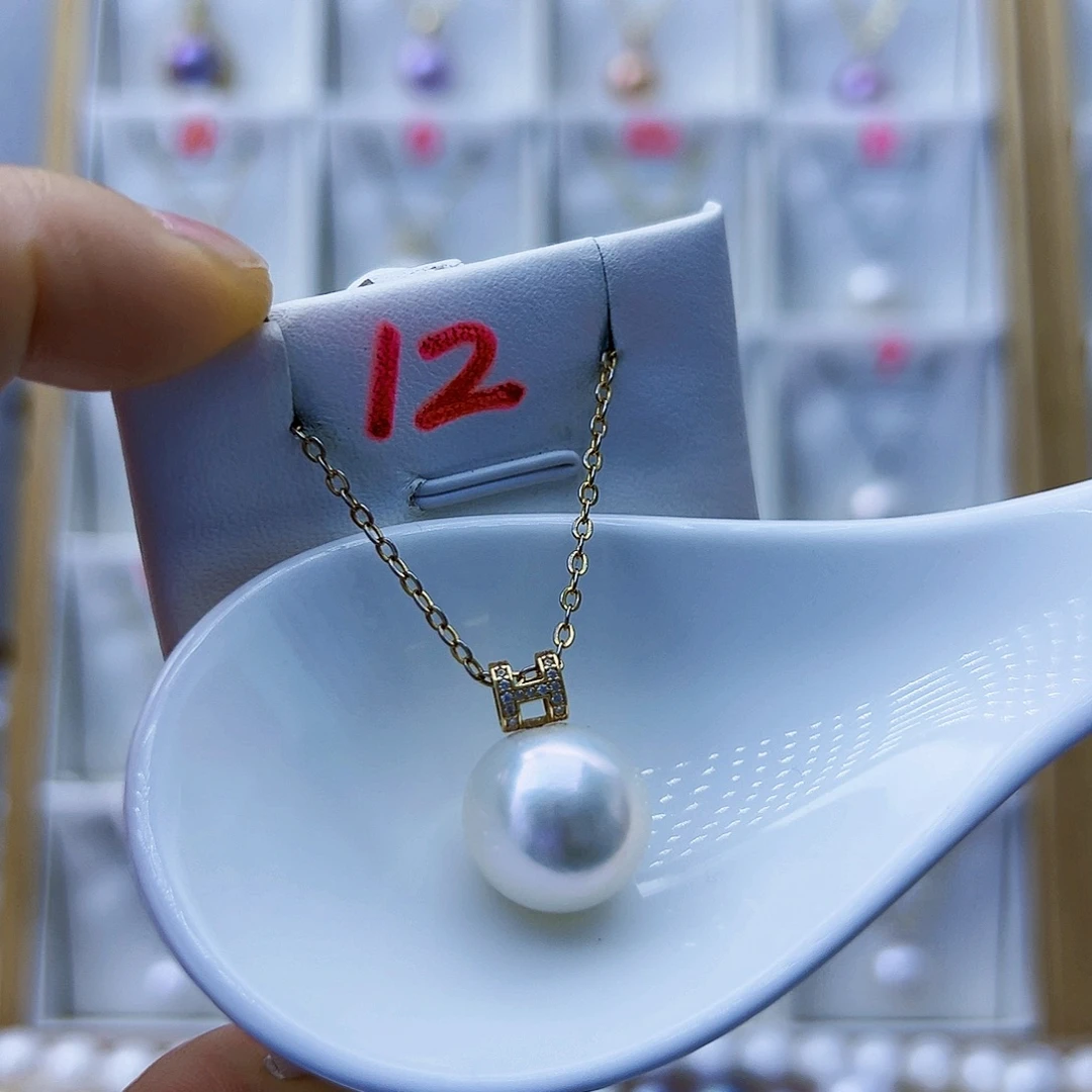 18K金镶嵌淡水珍珠吊坠(不含链)14mm冷蓝