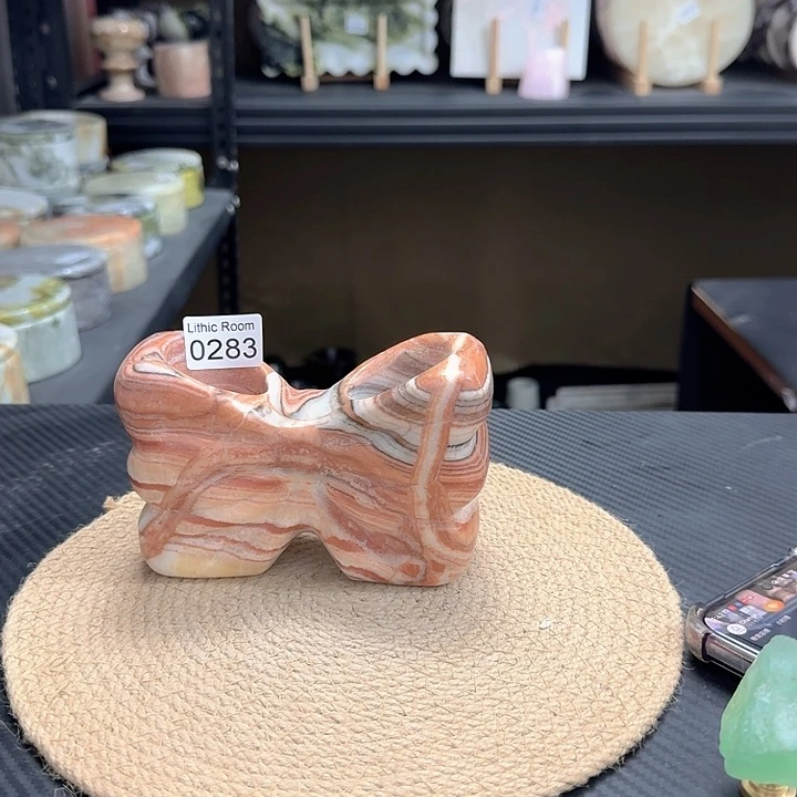 石材0283蝴蝶结笔筒