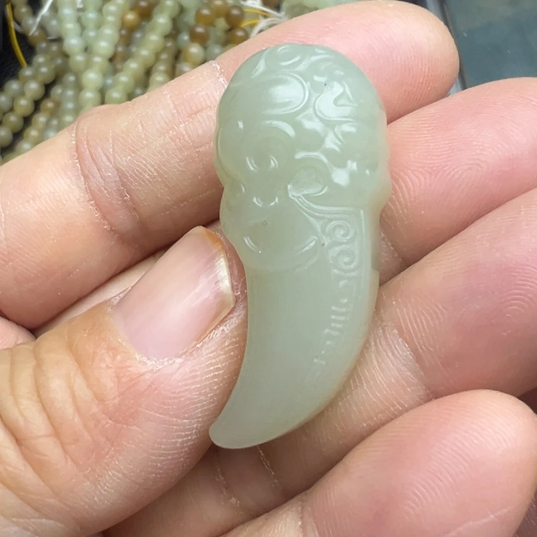 和田玉（糖玉）未镶嵌吊坠(不含链)