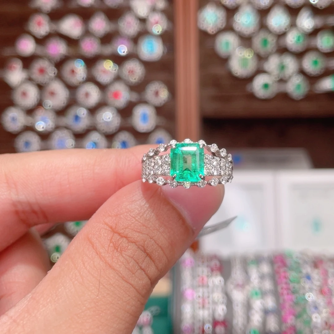 祖母绿铂Pt900镶嵌戒指1.44ct 哥伦比亚