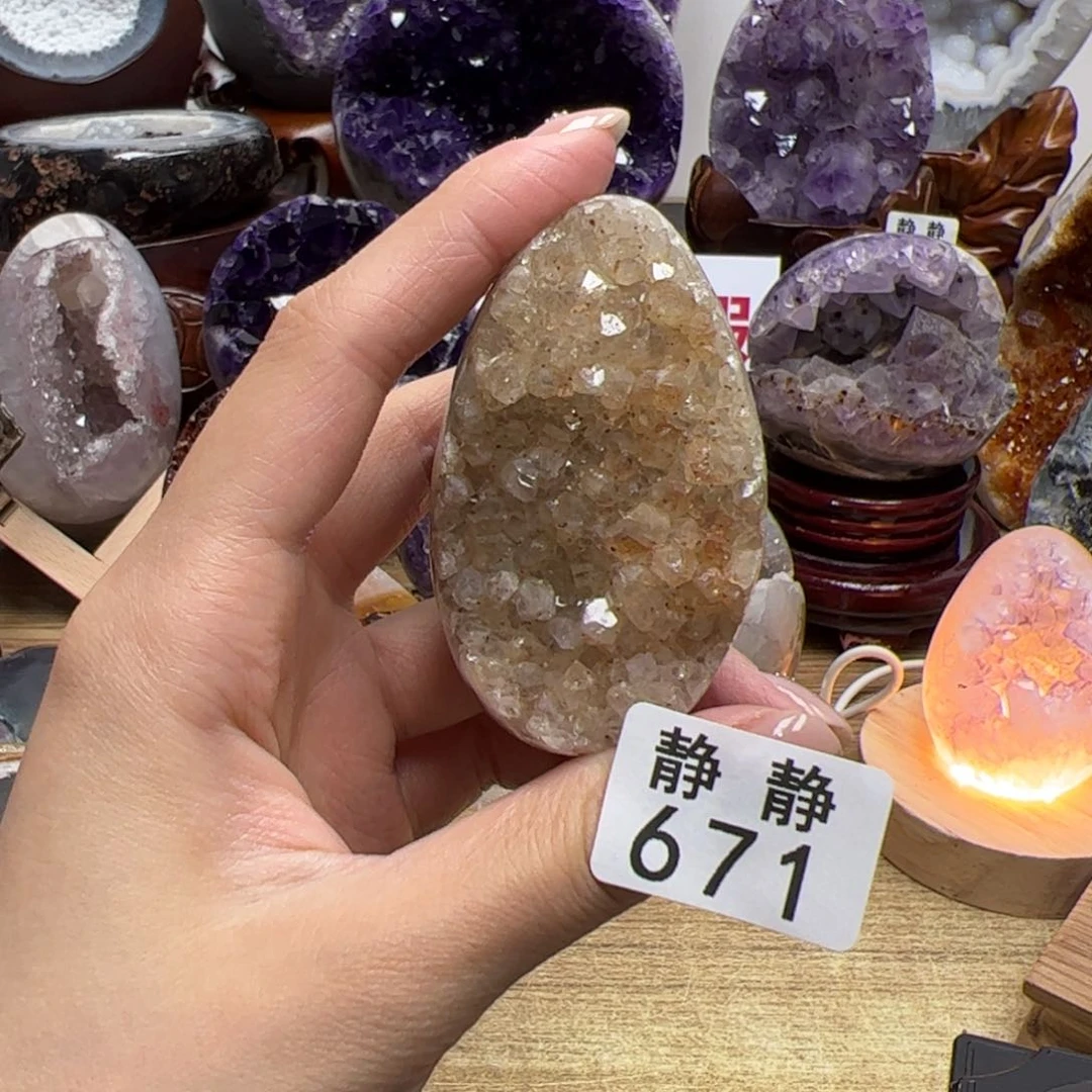 天然水晶未镶嵌未镶嵌水晶671