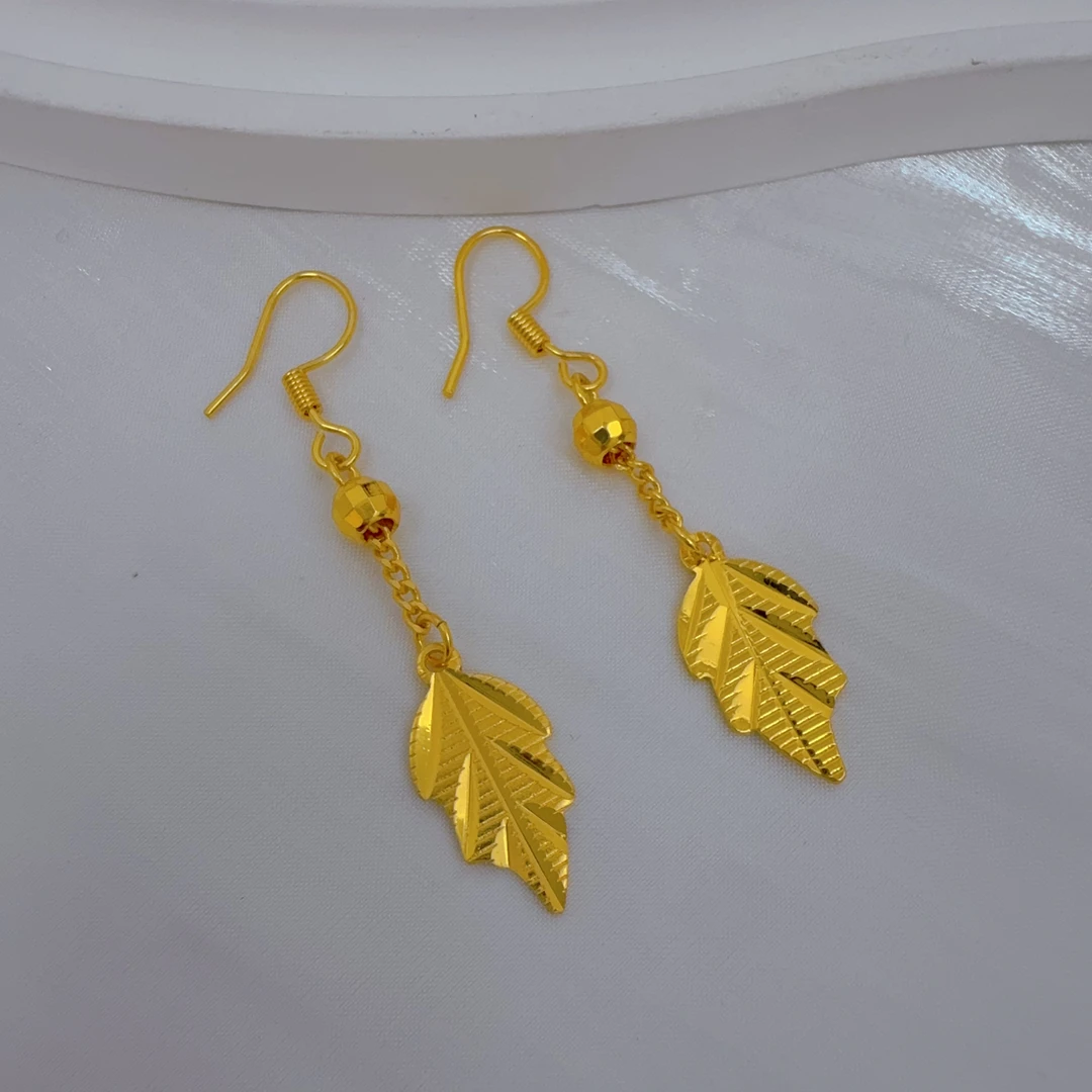 铜合金耳饰 颜色很正的金色叶片短款耳钩款耳吊