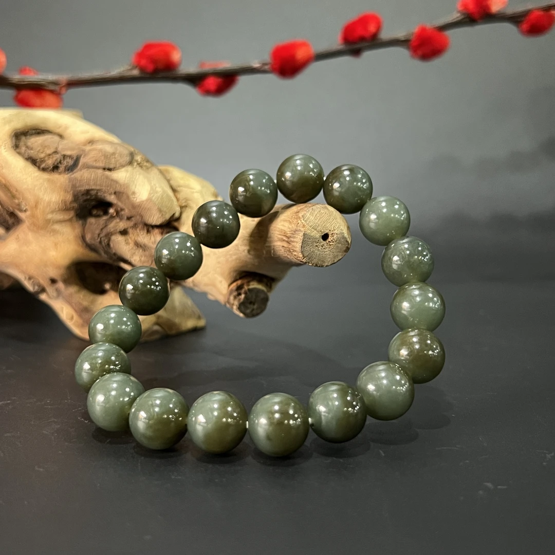 0611GC117和田玉手串