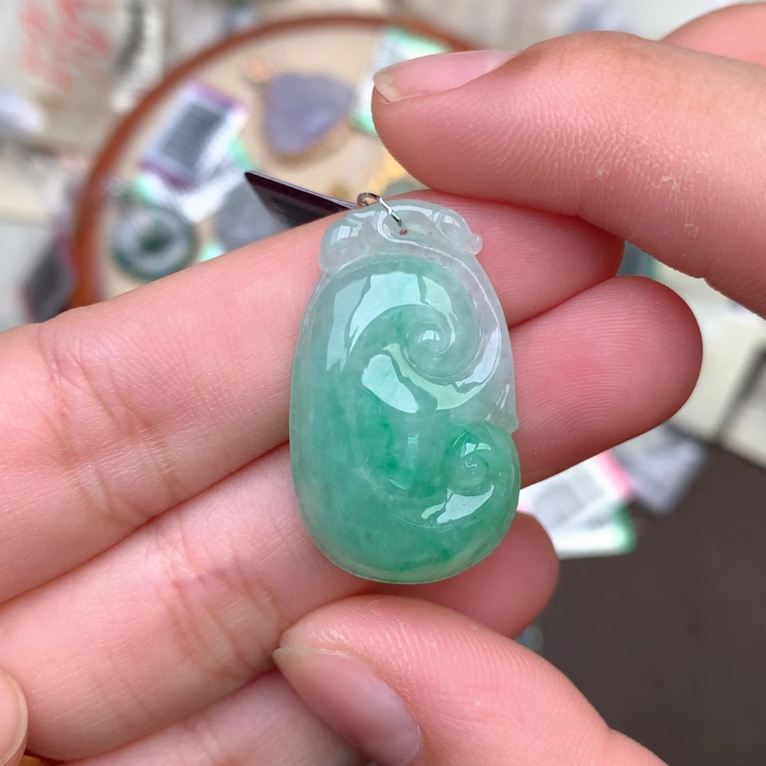 未镶嵌挂件翡翠一
