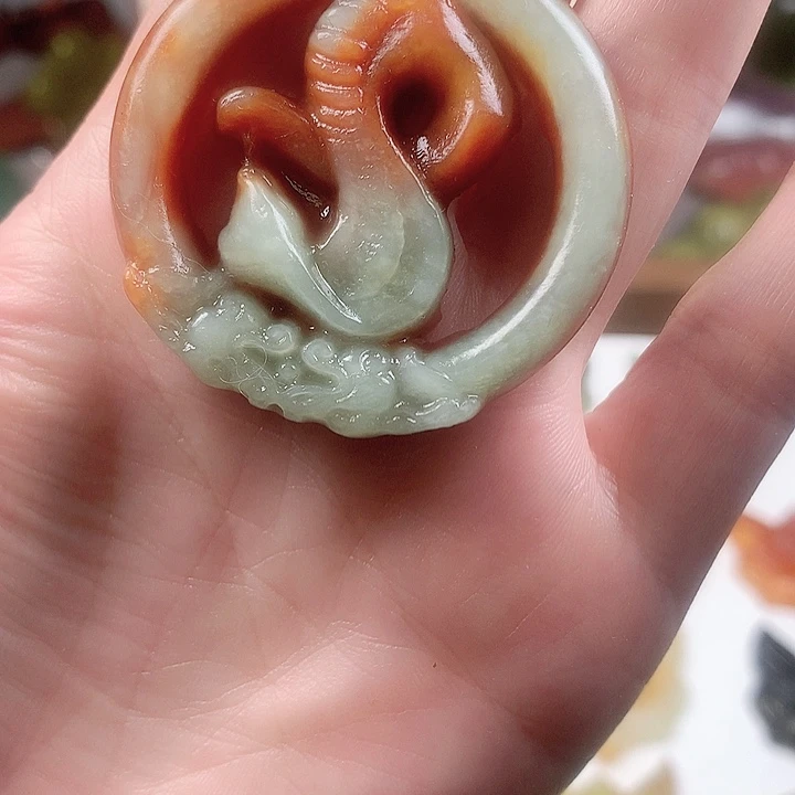 未镶嵌蛇纹石玉手链