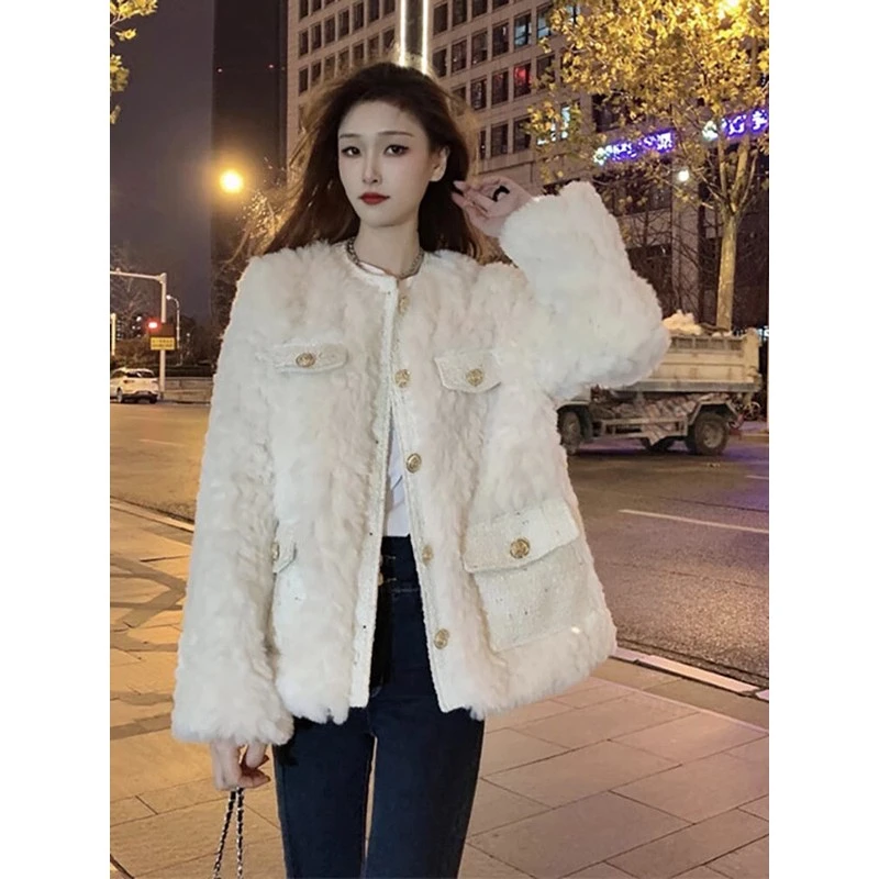 小香风质量好外套女秋冬季2025新款高级感气质名媛小个子毛绒上衣