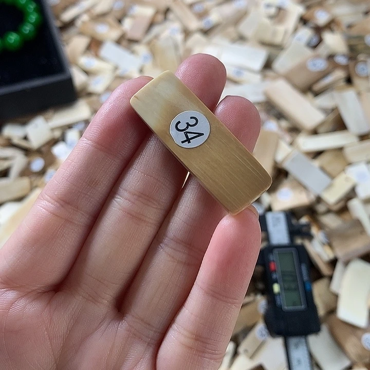 泥塑不打孔联系客服