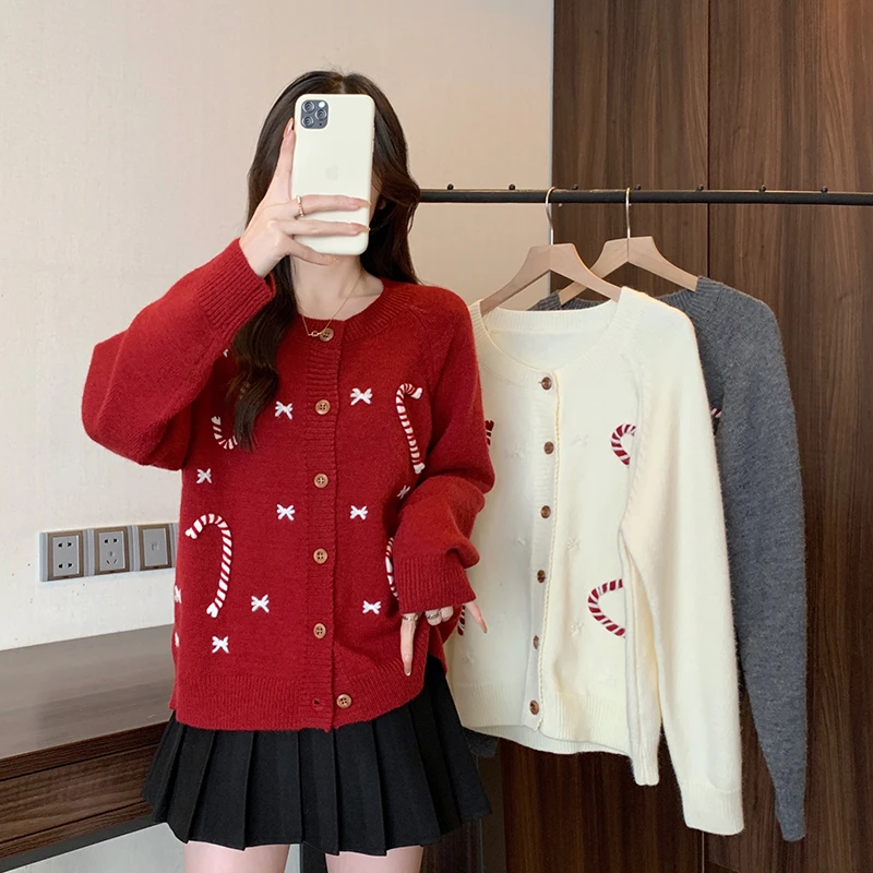 2024冬装新款胖mm大码女百搭软糯勾花保暖针织开衫上衣毛衣71812