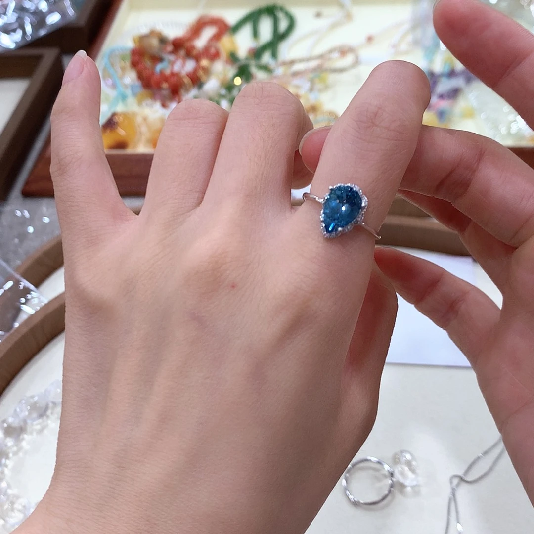 托帕石戒指银S925镶嵌戒指